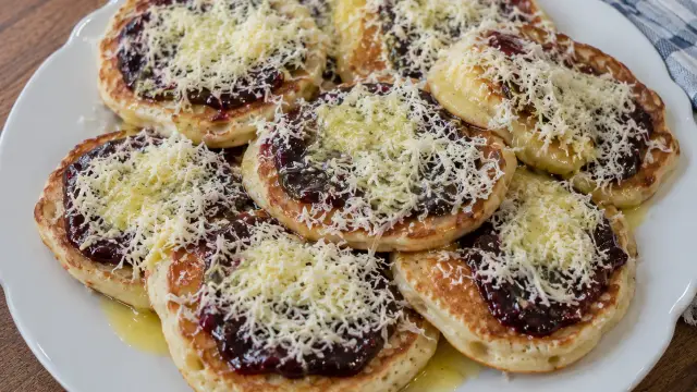 Nadýchané domáce dolky s lekvárom a tvarohom