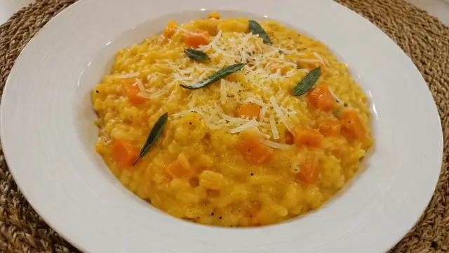 Krémové tekvicové rizoto s parmezánom